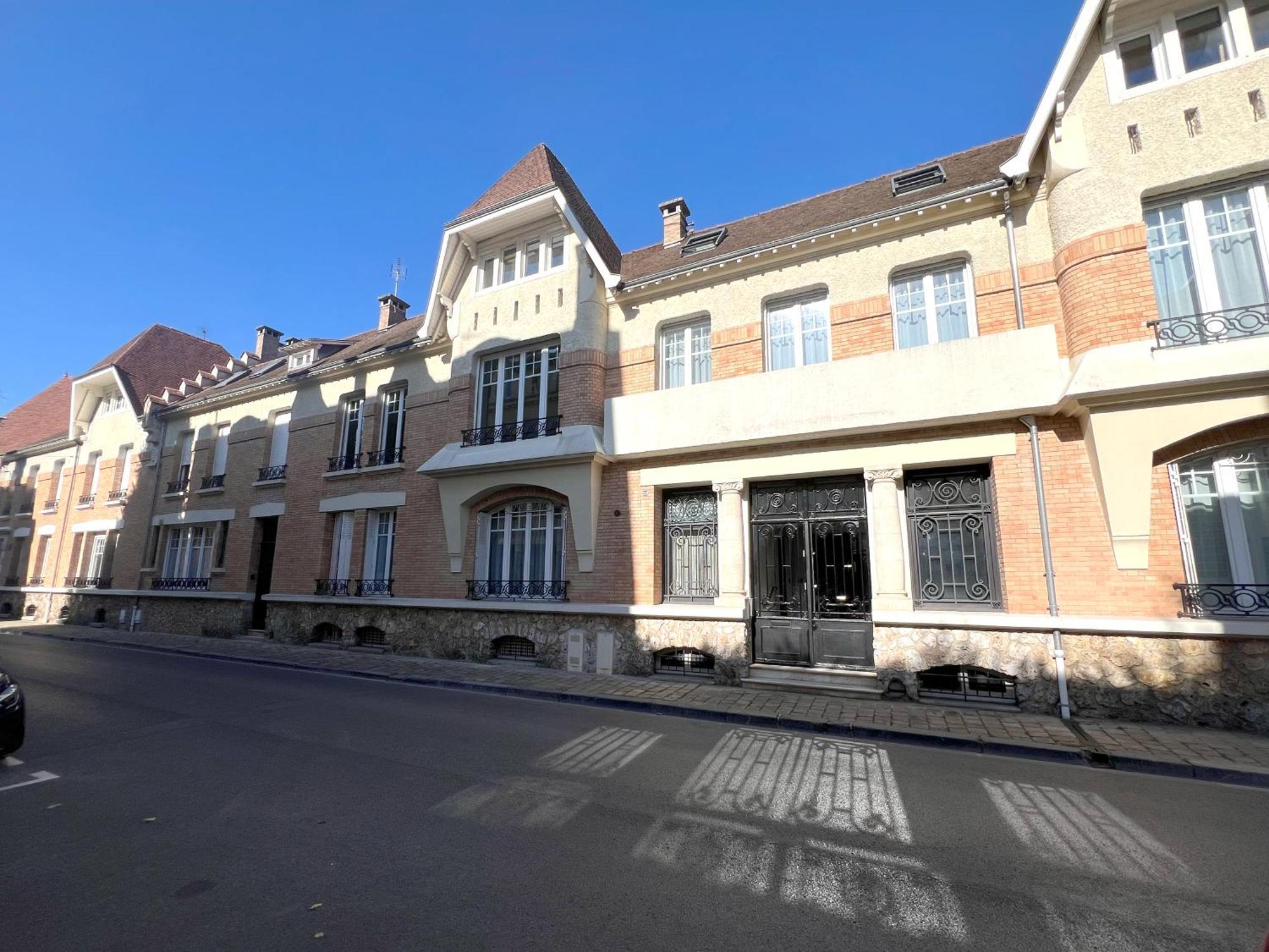 Coeur Des Moissons, Centre Ville Avec Parking Prive Reims Exterior foto